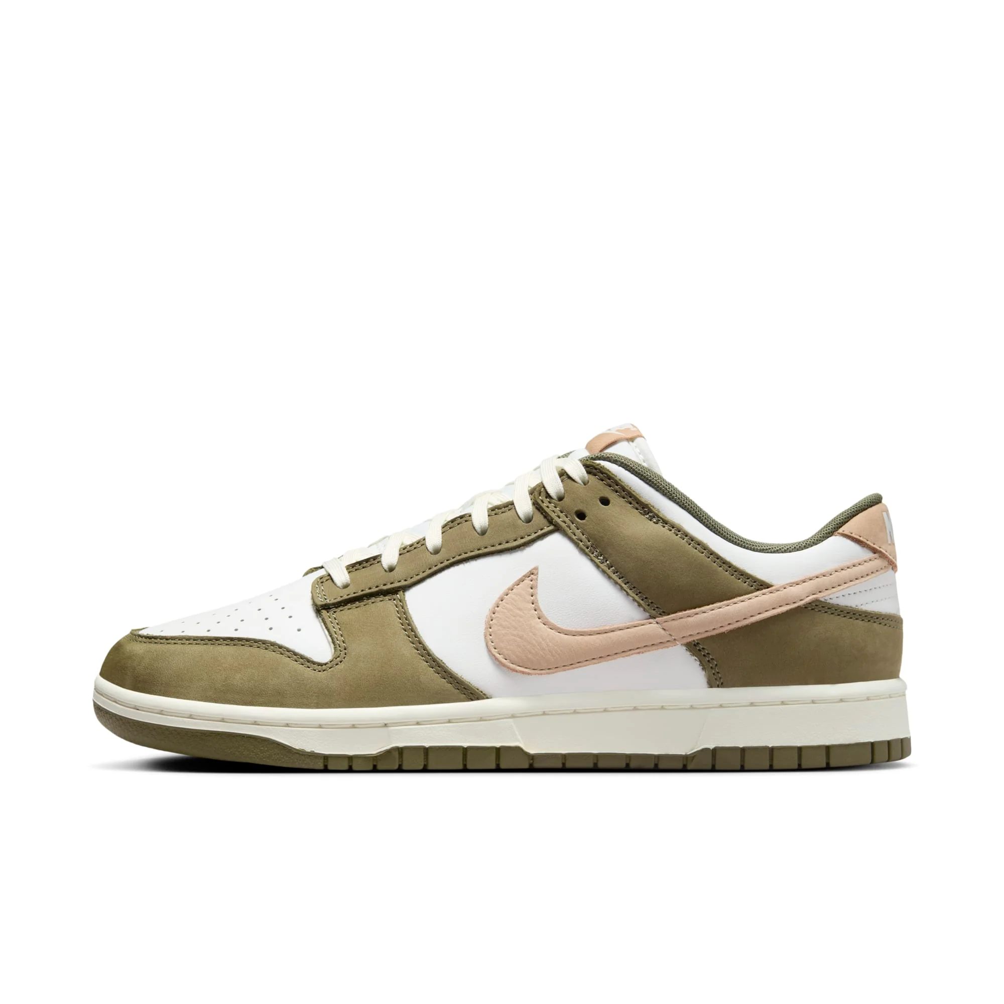 Soft Nike Men's Dunk Low Retro Prm Sneakers Functional