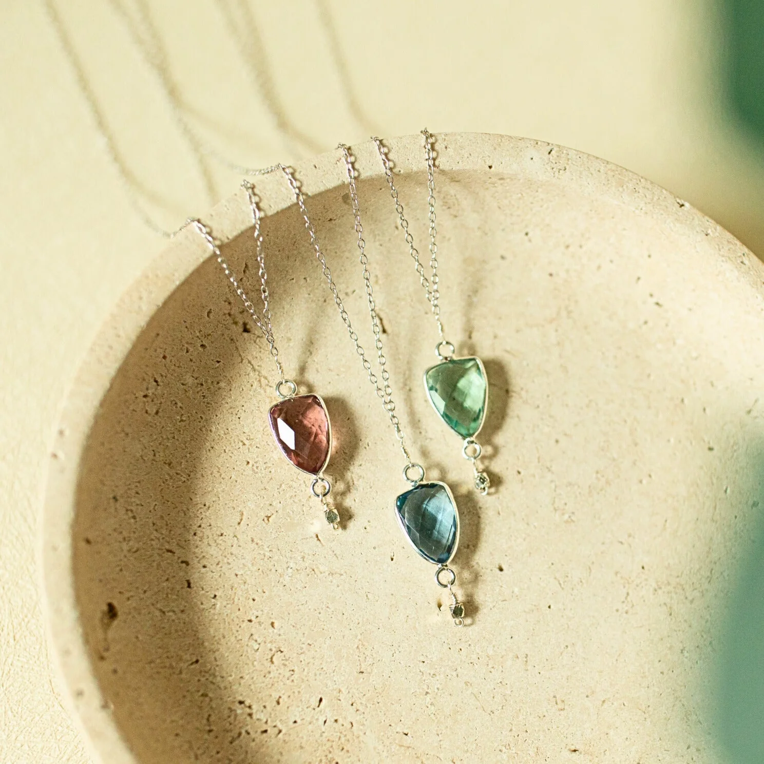 Artisan Silver Isla Necklace Fast