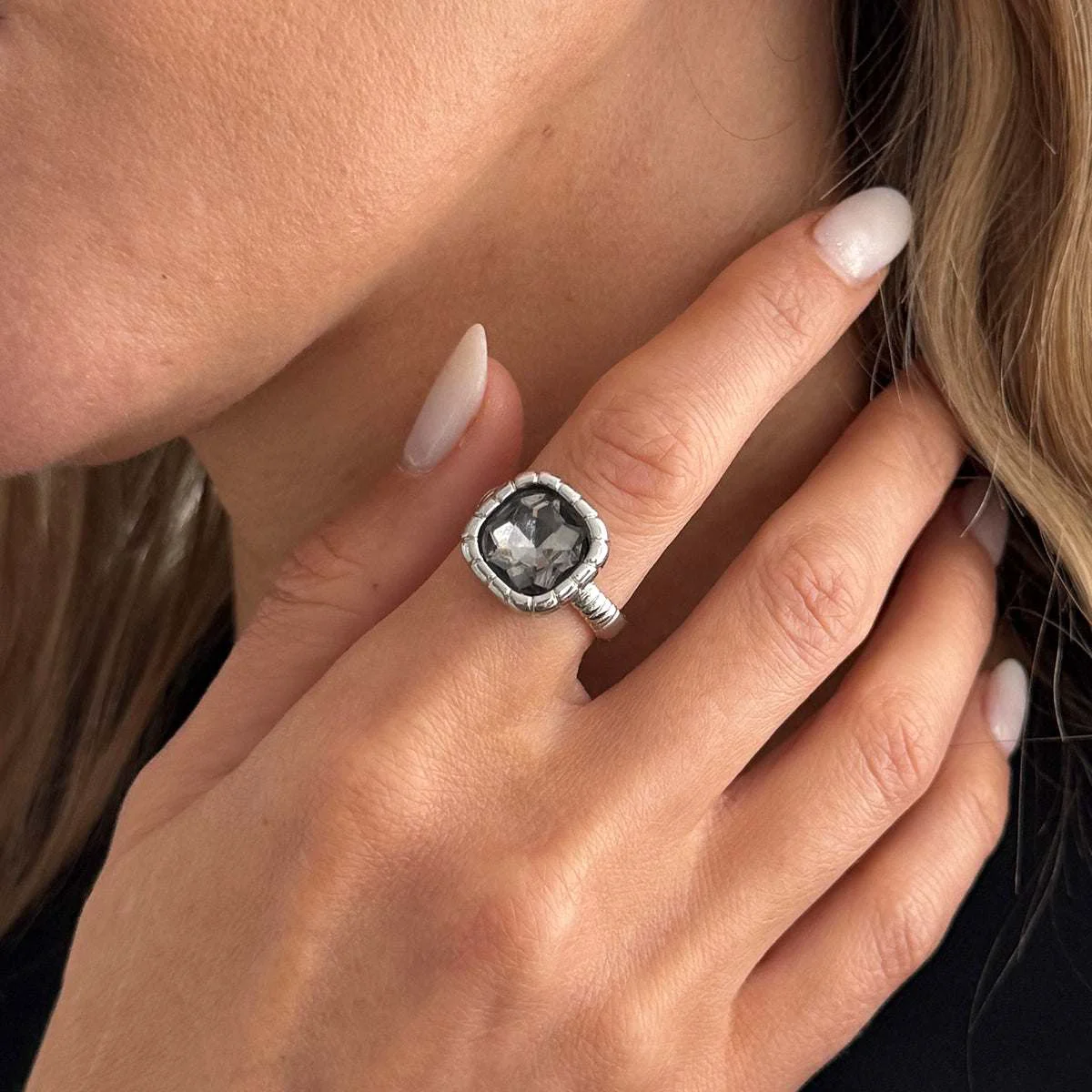 Outstanding Black Crystal Silvertone Square Open ring Next-Generation