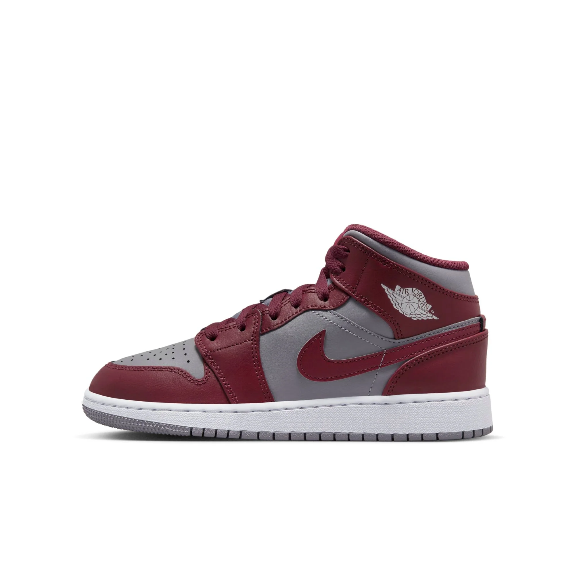Minimalist Air Jordan Youth Retro 1 Mid Gs Sneakers Innovative
