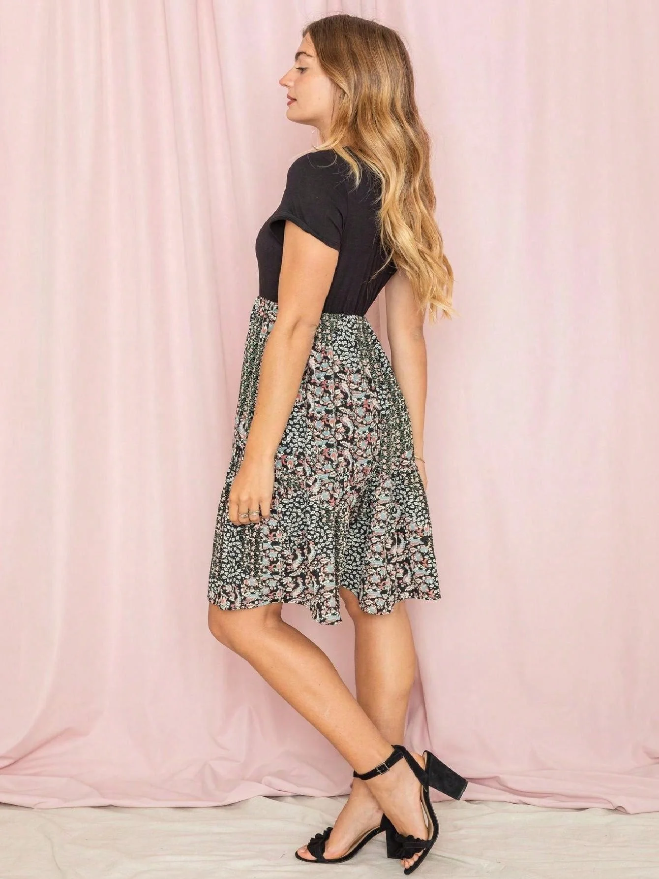 Optimized Contrast Mixed Ditsy Print Ruffled Hem Tiered Knee Length T Shirt Dress S To 3X Plus Trusted
