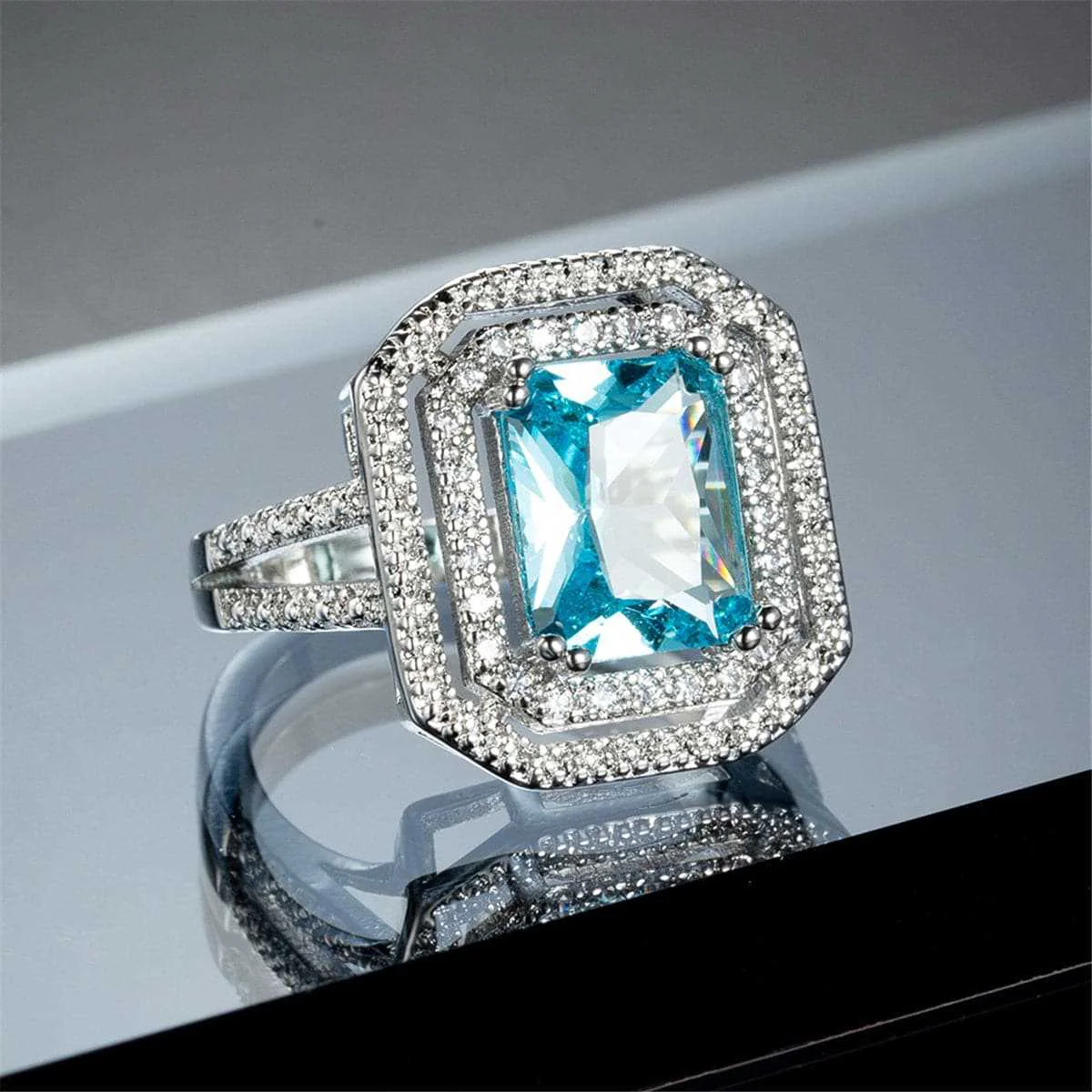 Authentic Sea Blue Crystal Cubic Zirconia Cushion-Cut Pavé Ring Smart