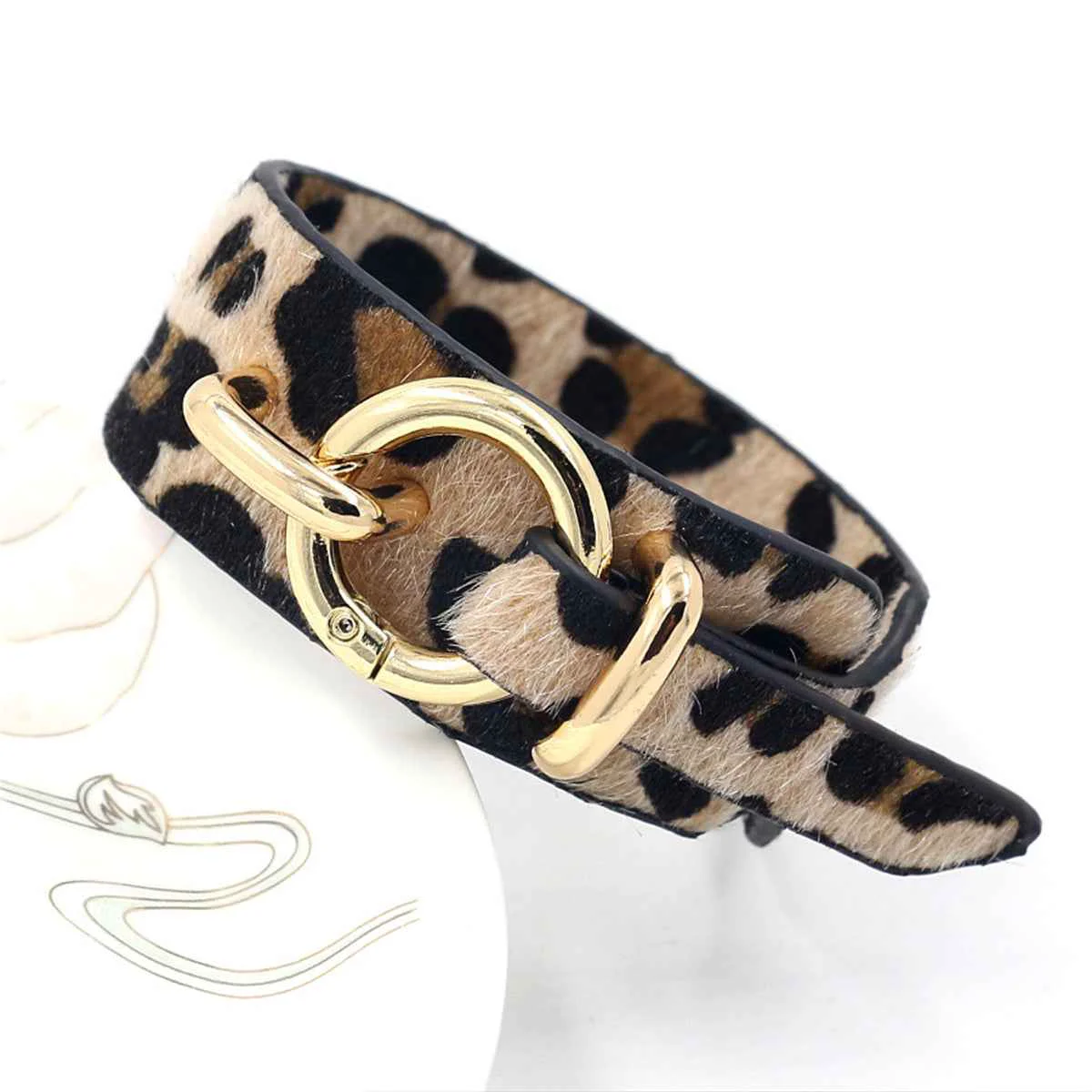 Long-Lasting Light Coffee Polystyrene Goldtone Leopard Bracelet Top-Quality