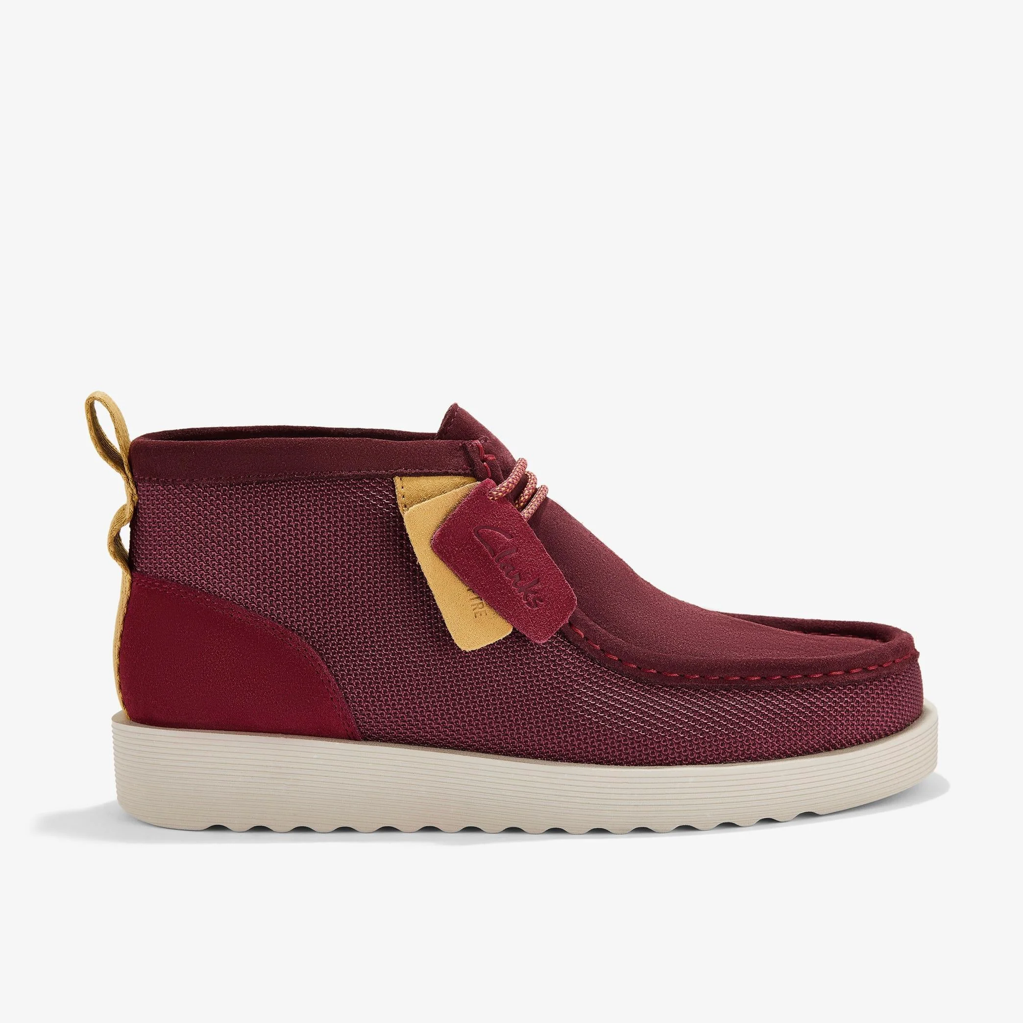 Flexible 26183453 Mens Clarks Wallabee Ftr 2 Boot Relaxed
