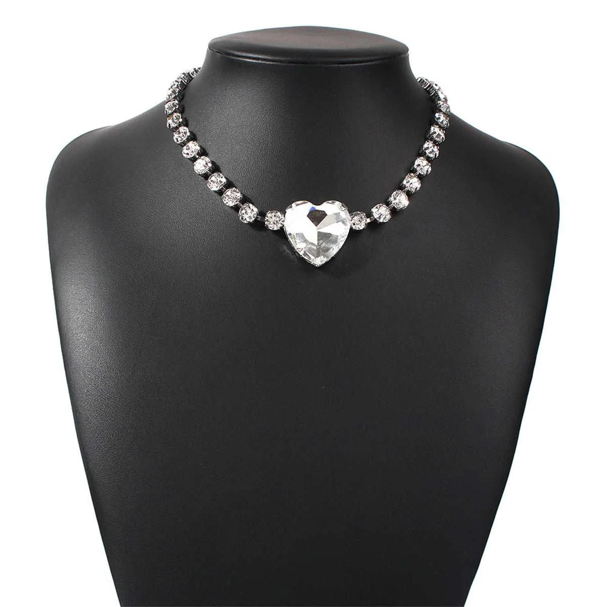 Breathable Crystal Cubic Zirconia Silvertone Heart Pendant Necklace Eco-Friendly