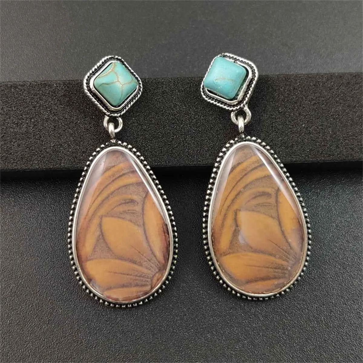 Dependable Turquoise Resin Silvertone Floral Teardrop Earrings Sophisticated