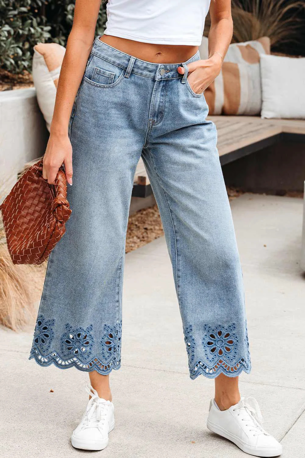 Original Design Threaded Pear Juliette Embroidered Cropped Wide Leg High Waist Jeans Professional