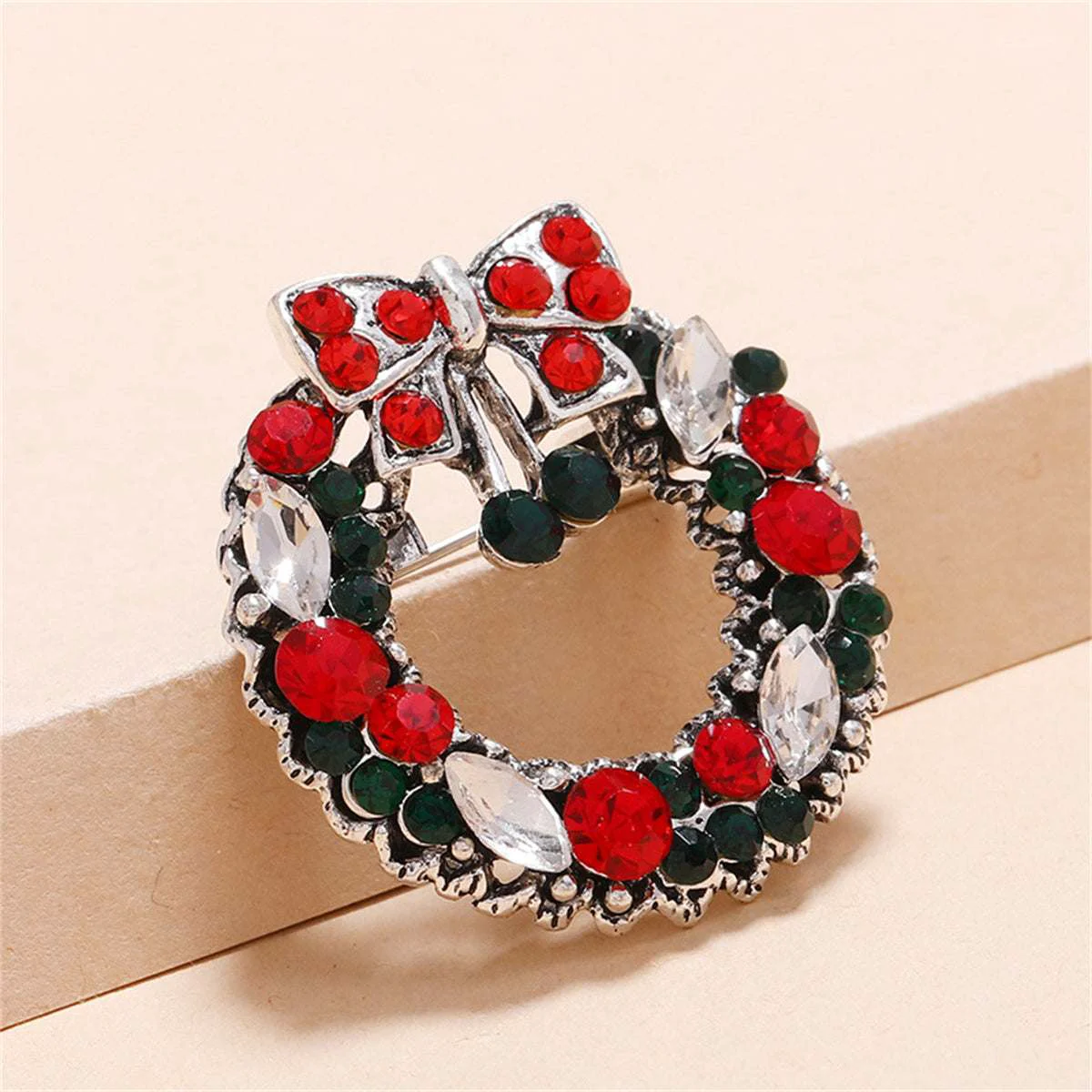 Smooth Red Multicolor Cubic Zirconia Silvertone Wreath Brooch Natural
