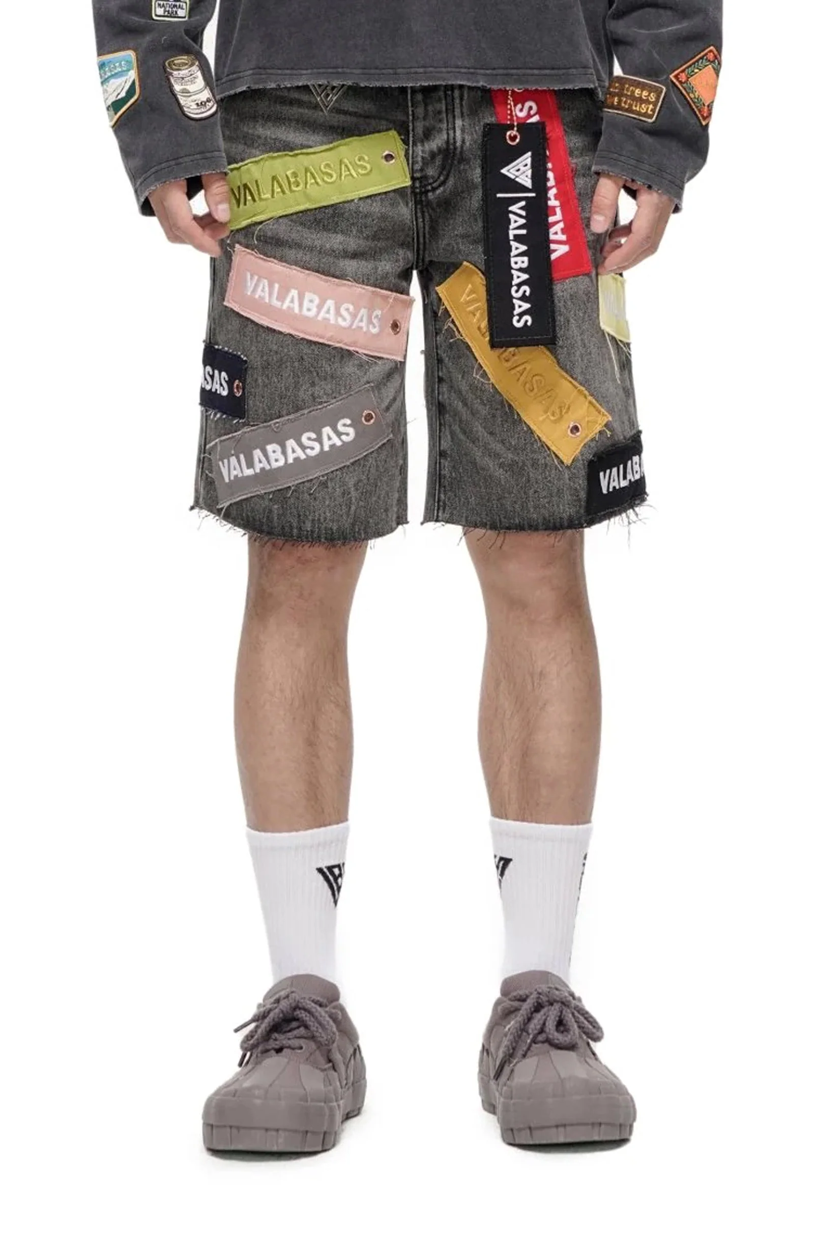 First-Class Valabasas Banner Shorts - Grey Wash Detailed