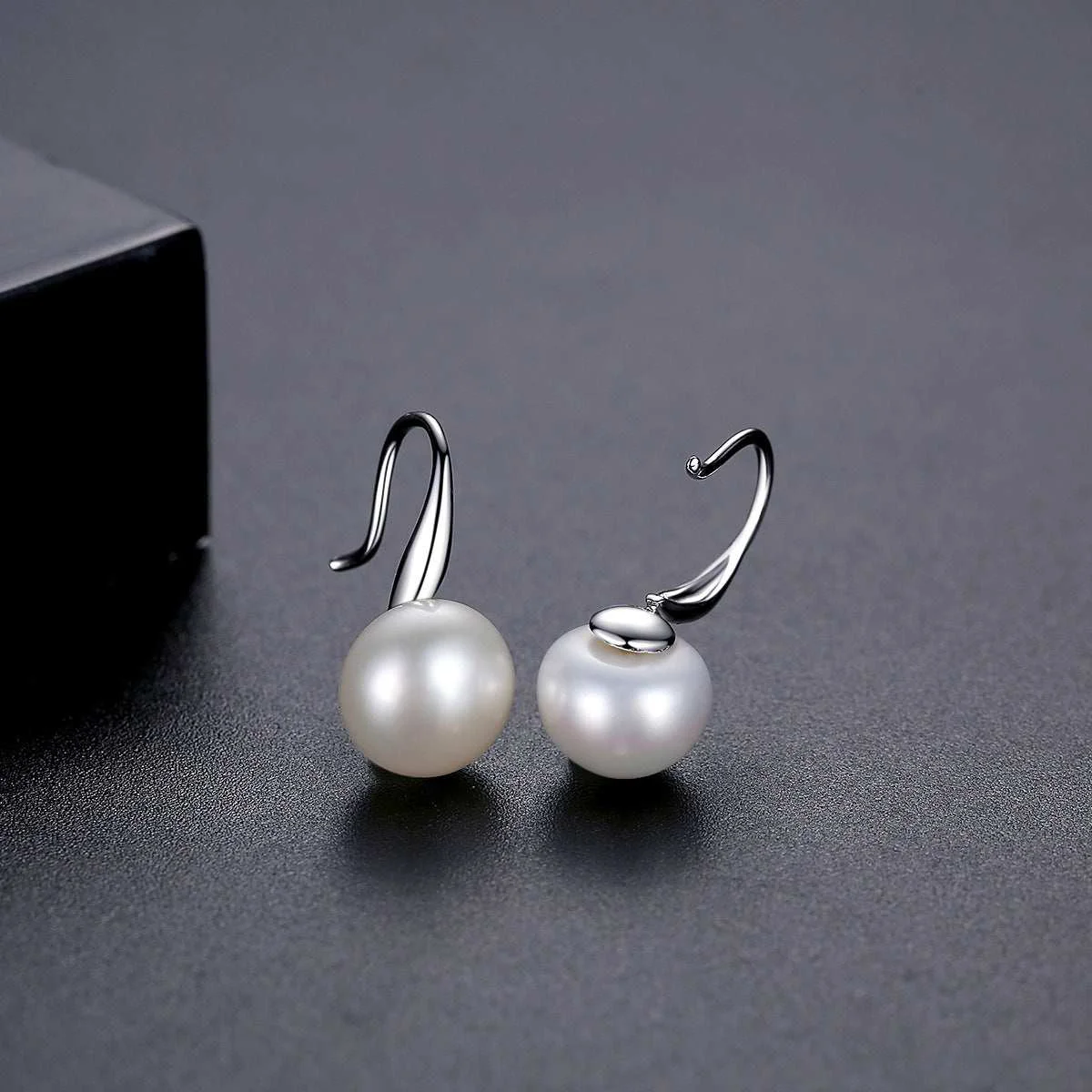 Clean Pearl Silvertone Huggie Earrings Advanced